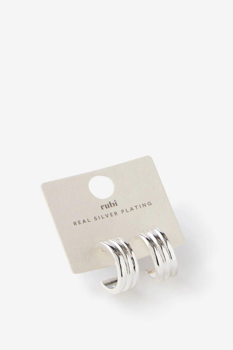 روبي Mid Hoop Earring